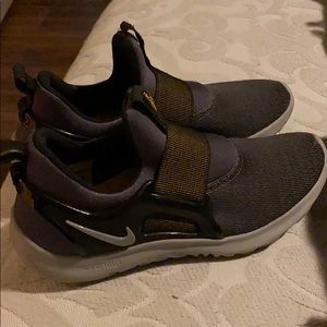 Nike are new tennis shoes